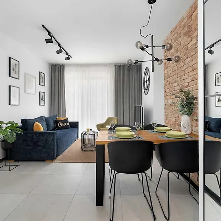 Elegancki Z Parkingiem By Renters * Познань