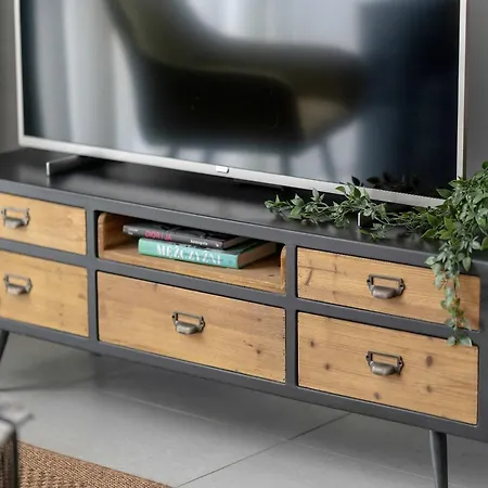 Elegancki Z Parkingiem By Renters 아파트 포즈난